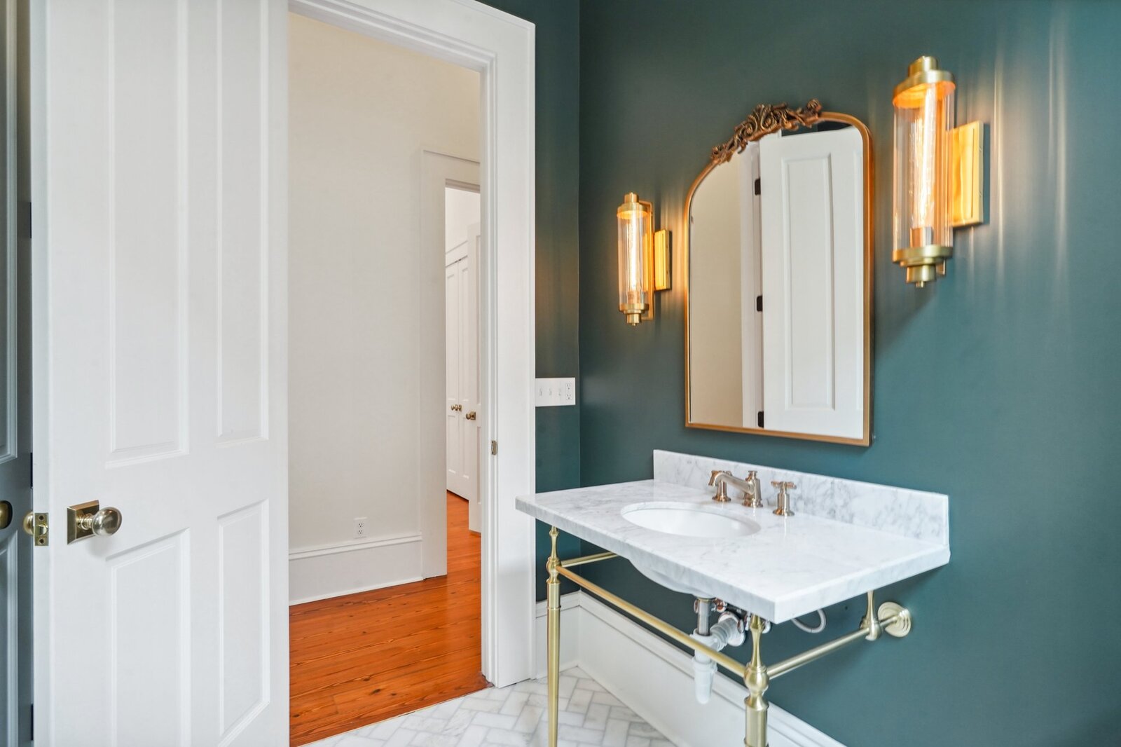 Sweeney Restoration work on 00001-Clouet St 22